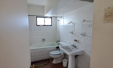 FyC arrienda departamento con gasto común incluido en Cerro Concepción, muy cerca del reloj Turri, Valparaíso