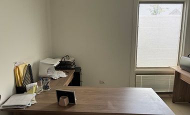 Parques San Felipe Oficinas Modernas y Amuebladas en Venta