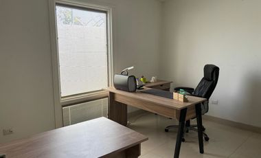 Parques San Felipe Oficinas Modernas y Amuebladas en Venta