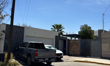 Parques San Felipe Oficinas Modernas y Amuebladas en Venta