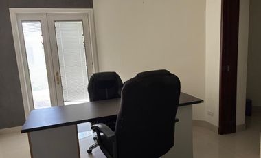 Parques San Felipe Oficinas Modernas y Amuebladas en Venta