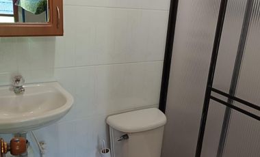 VENTA DE CASA FINCA CON CASCADA EN BARBOSA ANTIOQUIA.
