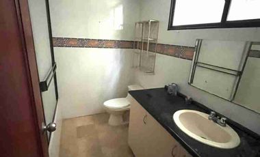 VENDO DEPARTAMENTO DE 3 DORMITORIOS 1 ESTUDIO EN EL PORTON DE LAS LOMAS GUAYAQUIL ECUADOR