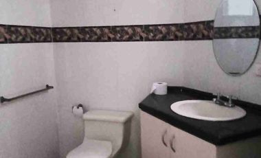 VENDO DEPARTAMENTO DE 3 DORMITORIOS 1 ESTUDIO EN EL PORTON DE LAS LOMAS GUAYAQUIL ECUADOR