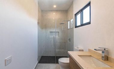 VENTA DE CASA EN JIUTEPEC MORELOS CON ALBERCA Y VIGILANCIA