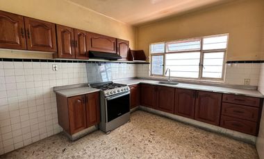 Casa en renta en Zona de Tequis, calle Avanzada 314