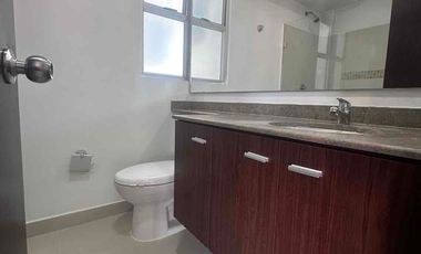 ALQUILER DE APTO EN VALLE DEL LILI