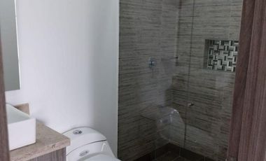 Apartamento EXTERIOR  en edificio  lindo vista panoramica sobre la avenida chilacos, tercer piso con ascensor, 120 metros cuadrados, 3 alcobas, 3 baño