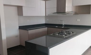 Apartamento EXTERIOR  en edificio  lindo vista panoramica sobre la avenida chilacos, tercer piso con ascensor, 120 metros cuadrados, 3 alcobas, 3 baño