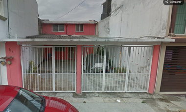 CASA EN REMATE INVIERSION INTELIGENTE PUEDES RENTARLA Y TE DARA FLUJO Y GANANCIA POR PLUSVALIA  APARTA CON RECURSOS PROPIOS