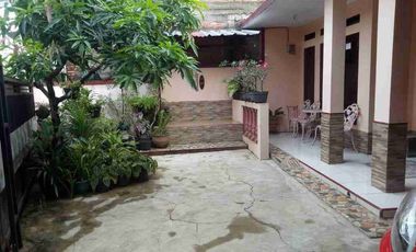 Dijual Rumah Strategis Siap Huni dengan Lingkungan yg nyaman di Cilodong Depok edisi Turun Harga