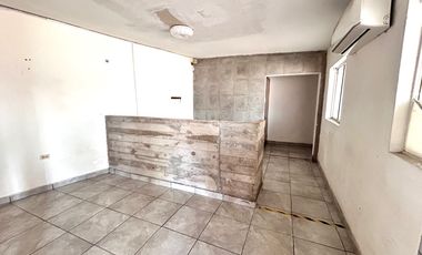 Propiedad en venta con ubicación estratégica ideal para negocio.