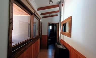 Gran casa con 6 dormitorios a minutos de Villarrica