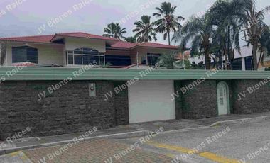 vendo casa en los ceibos urbanización cerrada