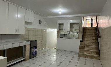 TOWNHOUSE FOR SALE IN SAN ANTONIO MAKATI