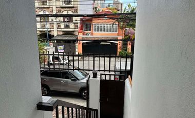 TOWNHOUSE FOR SALE IN SAN ANTONIO MAKATI