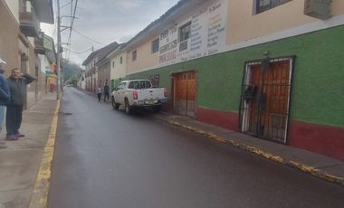 SE VENDE  CASA CALCA  CON NEGOCIO EN FUNCIONAMIENTO.