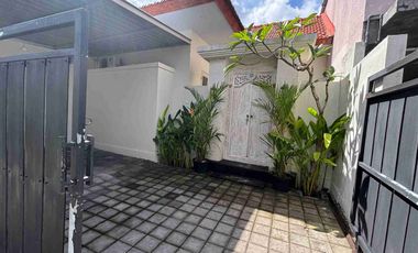 villa beach side danau Poso sanur bali