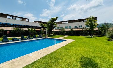 Casa en venta de 3 recámaras en privada de 24 casas con alberca y seguridad 24/7