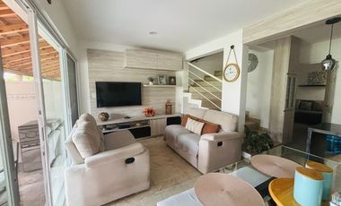 Casa en venta de 3 recámaras en privada de 24 casas con alberca y seguridad 24/7
