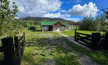 Arriendo Exclusiva Casa en Loteo Alto Río – Naturaleza, Seguridad y Conectividad