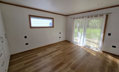 Arriendo Exclusiva Casa en Loteo Alto Río – Naturaleza, Seguridad y Conectividad