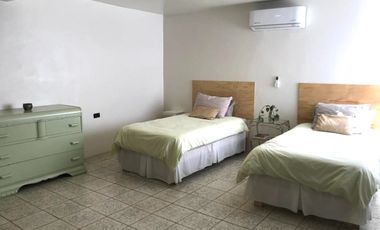 Villa de Seris, excelente casa en renta amueblada a pocas cuadras del Centro de Gobierno.