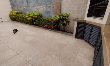 Casa en venta en Samborondón, 213 m², con 3 habitaciones y cuarto de servicio