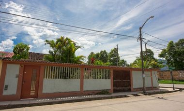 Espacio Para Crear, Crecer Y Remodelar Casa En Moyobamba