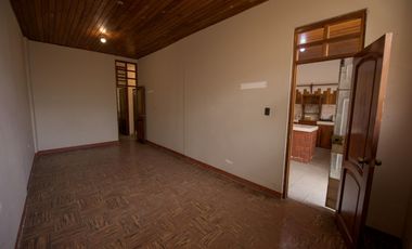 Espacio Para Crear, Crecer Y Remodelar Casa En Moyobamba