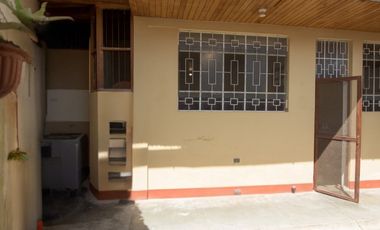 Espacio Para Crear, Crecer Y Remodelar Casa En Moyobamba