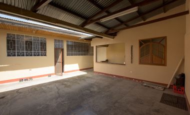 Espacio Para Crear, Crecer Y Remodelar Casa En Moyobamba