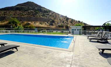 Depto.en arriendo, Edif.Altavista, Chicureo Oriente, Buen estado conservación,  A partir del 15 de abril 2026