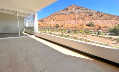 Depto.en arriendo, Edif.Altavista, Chicureo Oriente, Buen estado conservación,  A partir del 15 de abril 2026