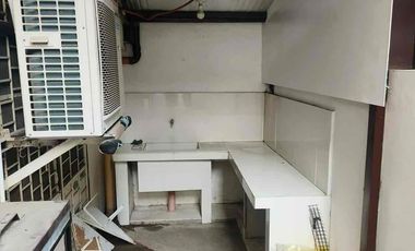 4BR House for Rent in Woodridge