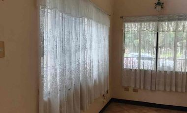 4BR House for Rent in Woodridge