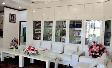 ขายบ้านเดี่ยวหรู เนื้อที่ 2 ไร่ 1 งาน 39.4 ตร.วา รอบเมือง ร้อยเอ็ด