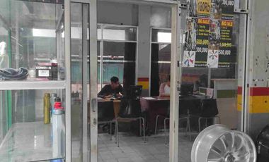 Di Jual ex Bengkel sparpart Mobil lokasi sangat startegis di suryakencana Tangerang pamulang