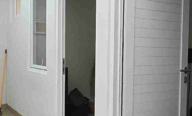 Sewa rumah bagus & modern Cipete Jakarta selatan ( semi furnished )