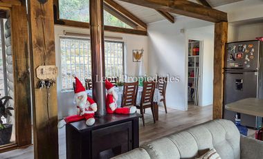 Leon Propiedades vende parcela con casa en sector el Quillay, Curacaví.