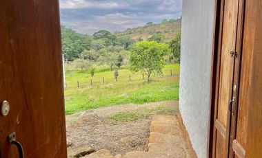 VENTA, CASA EN BARICHARA - COLOMBIA