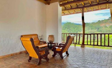 VENTA, CASA EN BARICHARA - COLOMBIA