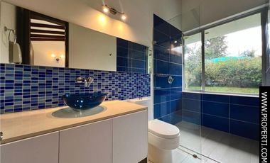 Casa en Arriendo Sector Loma del Escobero - Envigado