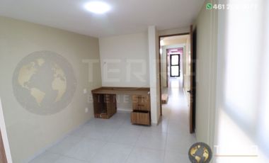 Se renta casa en en una privada de la Misión, en Celaya, Guanajuato, una excelente ubicación, prácticamente atrás de Parque Celaya, con todos los serv