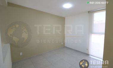 Se renta casa en en una privada de la Misión, en Celaya, Guanajuato, una excelente ubicación, prácticamente atrás de Parque Celaya, con todos los serv