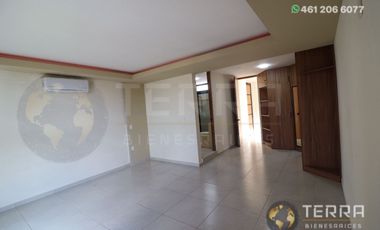 Se renta casa en en una privada de la Misión, en Celaya, Guanajuato, una excelente ubicación, prácticamente atrás de Parque Celaya, con todos los serv