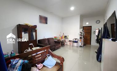 DIJUAL RUMAH CLUSTER MURAH DEKAT KAMPUS UNS SOLO