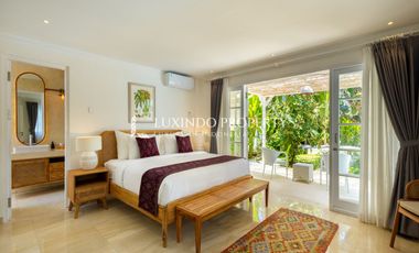 DIJUAL VILLA MEWAH 4KT SIAP HUNI DENGAN DESAIN MODERN & SENTUHAN BALI