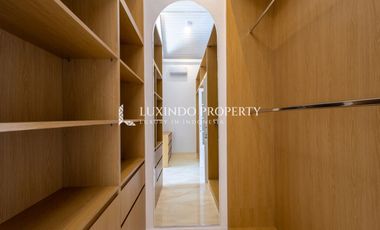 DIJUAL VILLA MEWAH 4KT SIAP HUNI DENGAN DESAIN MODERN & SENTUHAN BALI