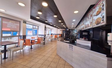 VENTA LOCAL COMERCIAL, AV 10 DE AGOSTO Y RIOFRIO. ESQUINERO